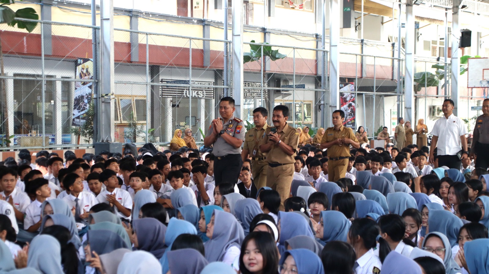 e02dd082-c96a-4ec1-8c44-af363c8e5501